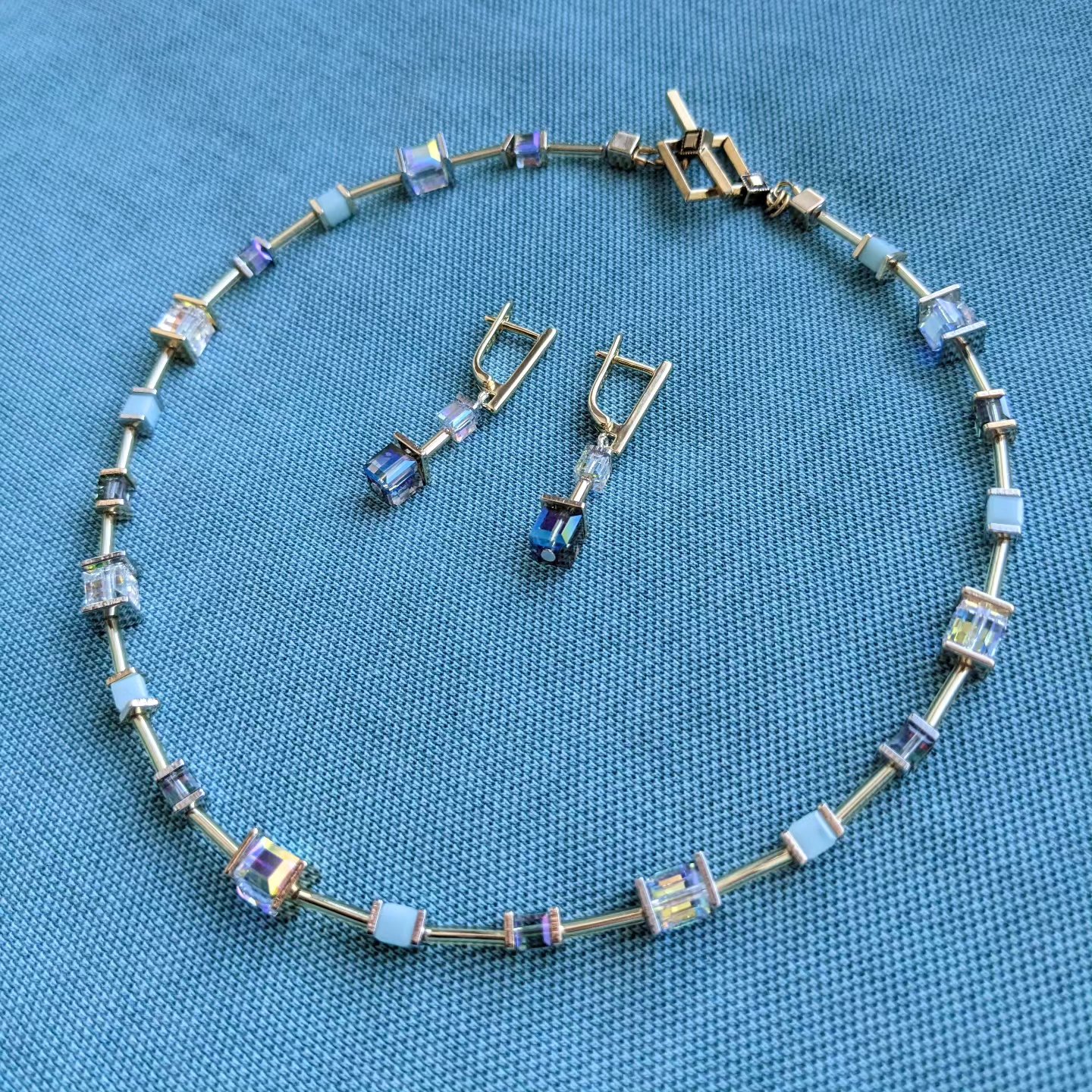 Mrew Noir jewelry, story 006, photo 1 of 2