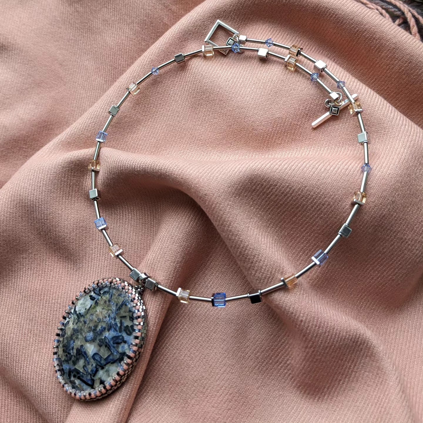 Mrew Noir jewelry, story 007, photo 6 of 9