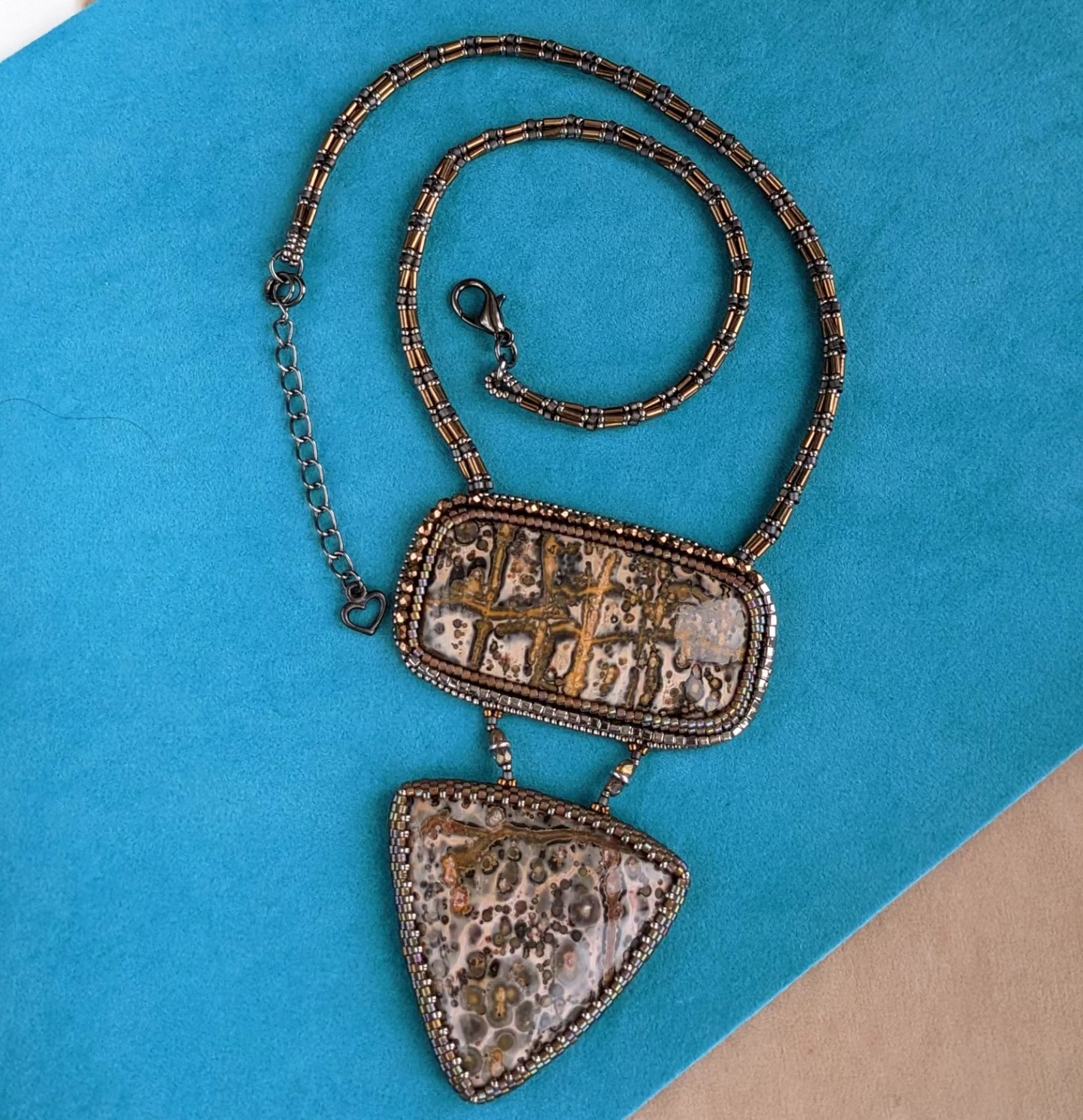 Mrew Noir jewelry, story 008, photo 1 of 4